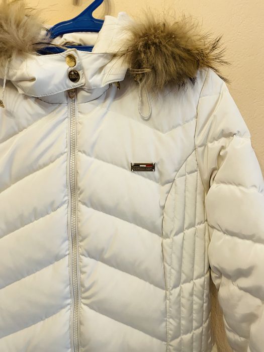 Белый пуховик U.S.Polo Assn., наполнитель пух-перо