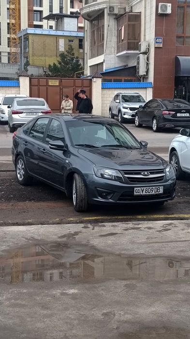 Lada Granta Liftback 16 клапанов