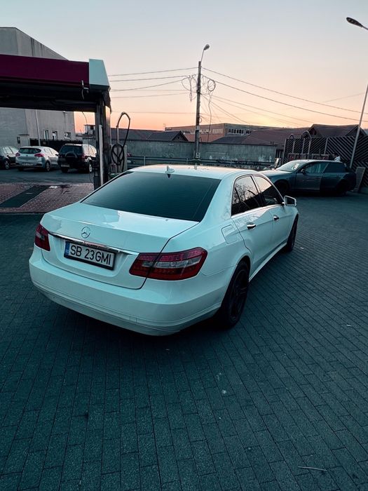 Mercedes Benz E Class