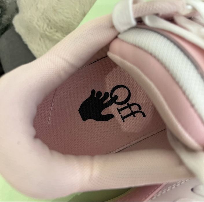 Off White Out Of Office