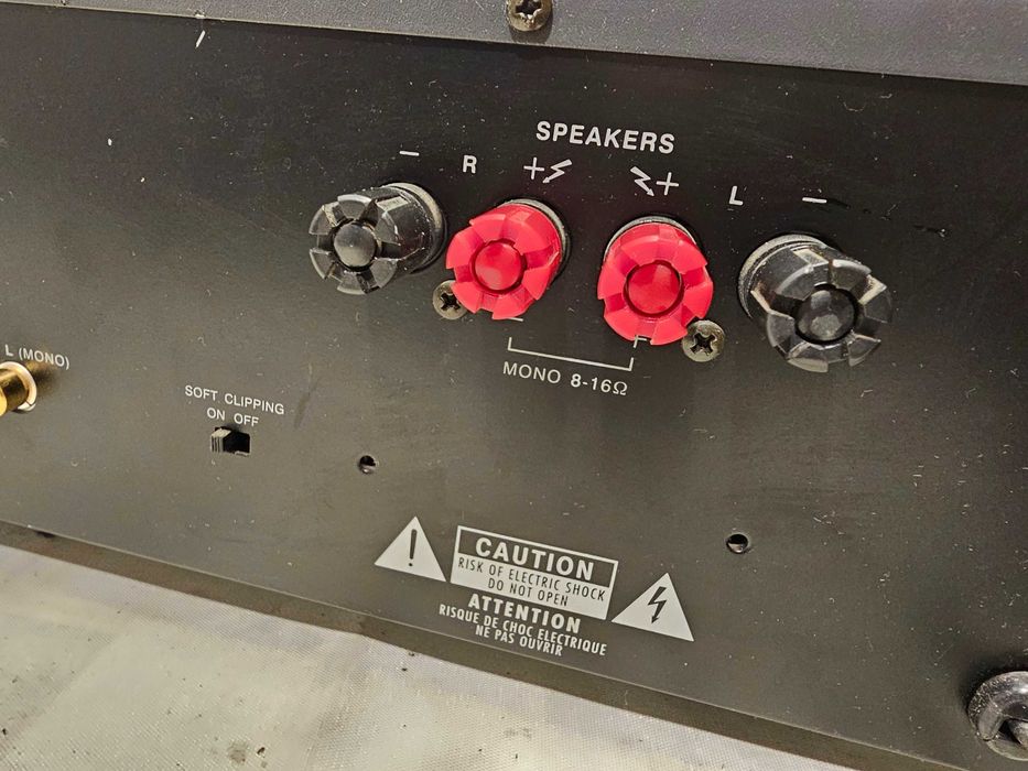 Final NAD Power amplifier 214 125W