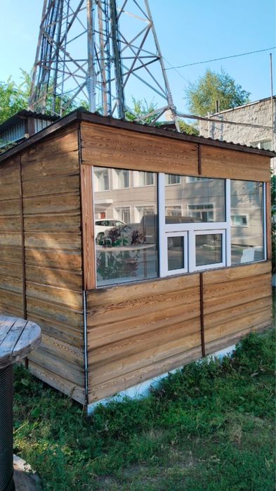 Продам б/у киоск