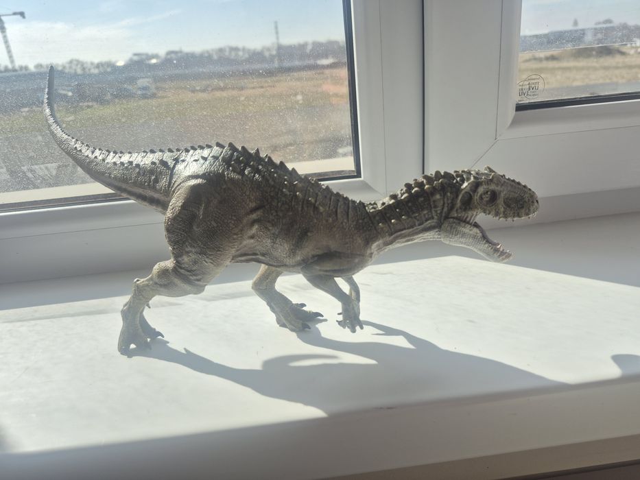 Фигурка Индоминус Рекса