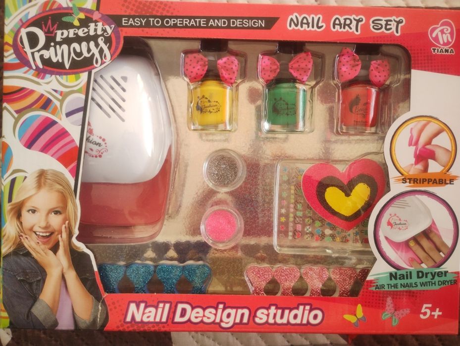 Детски комплект за маникюр   5+