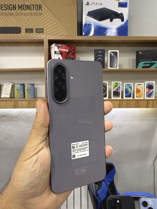 samsung A57 256 gb новый