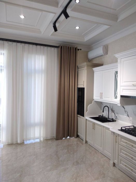 Центр Луначарского евро дом 4соток 650кв.м 4уровней 6комнат срочно