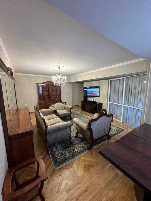 Продается квартира СПЕЦПЛАН. 3/3/7. Голубые купола