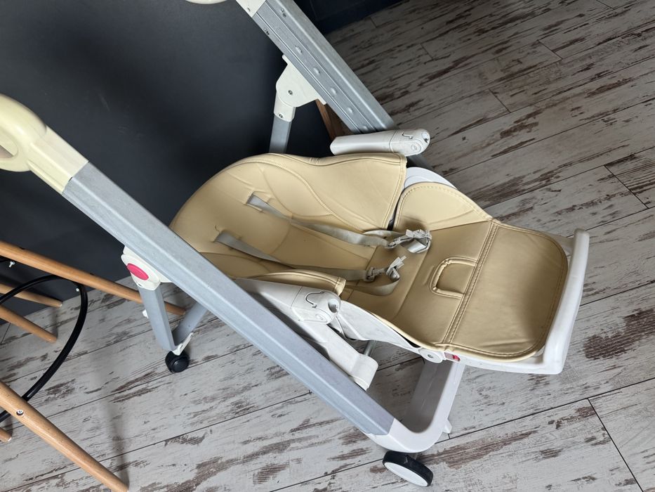 Продам детский стульчик для кормления