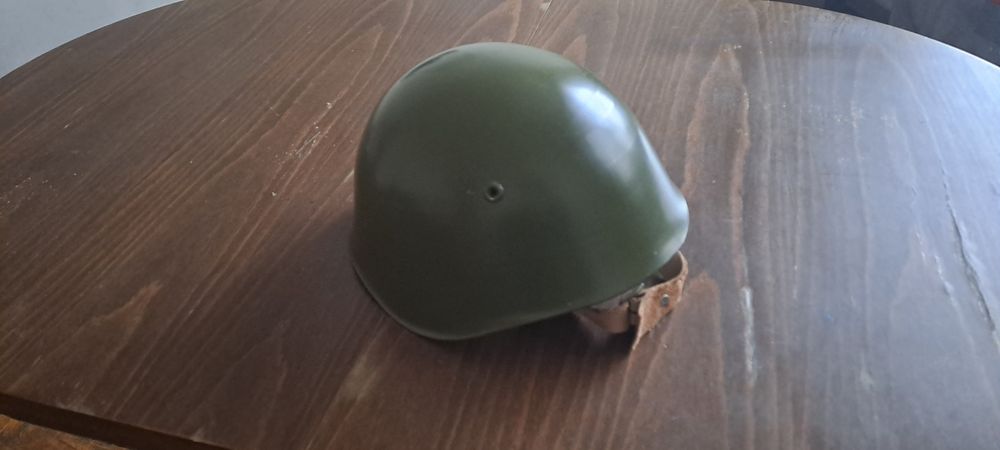 Военна каска на БНА