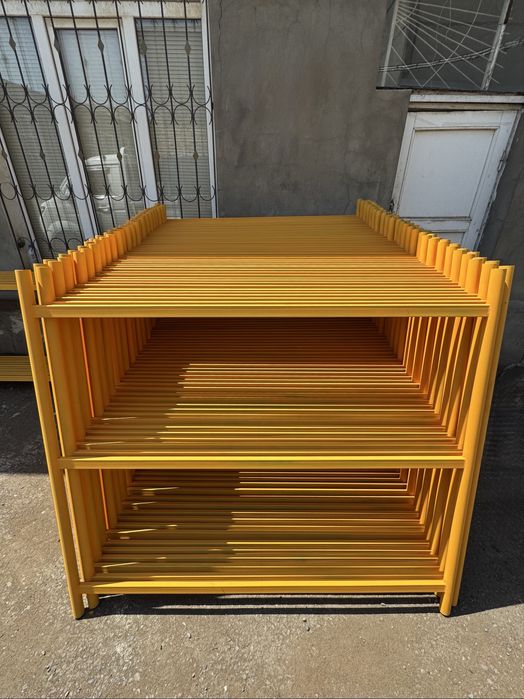 Производство лесов (вышек тур) с боковым ограждением для безопасности