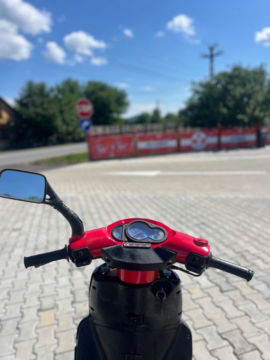 Scuter Aprilia SR50