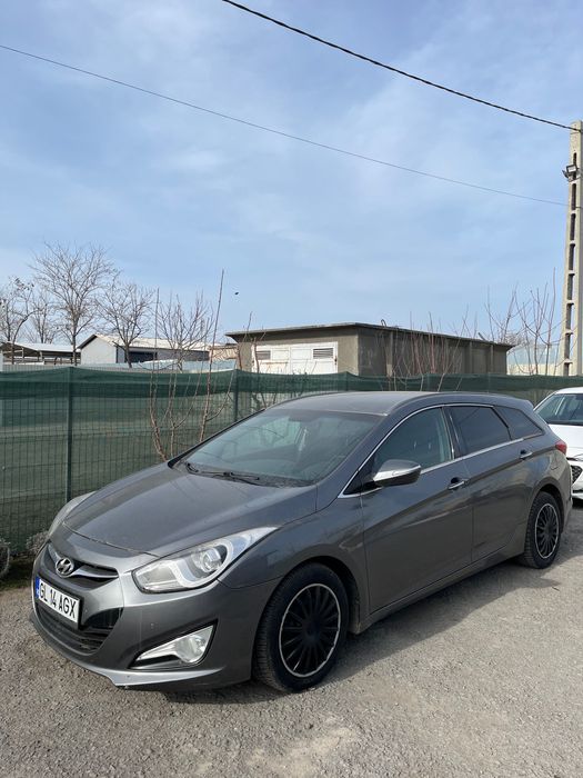 Inchirieri auto RECCRIS RENT a CAR/ Masini de inchiriat