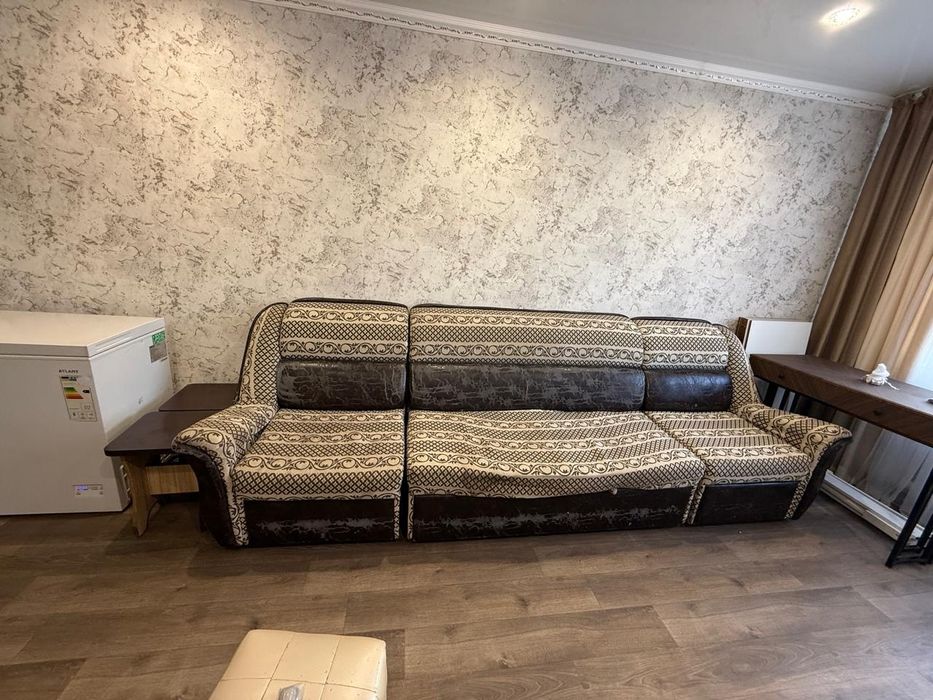 Диван  бесплатно