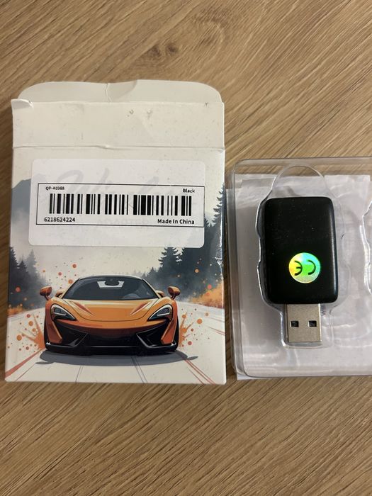 Адаптор Безжичен за CarPlay/Android Auto