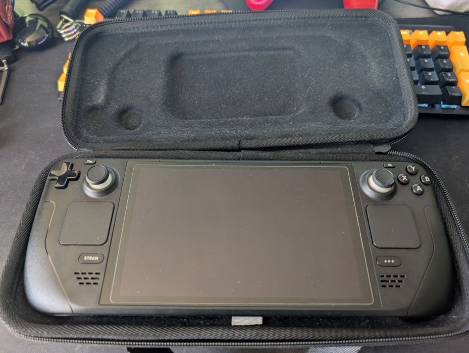 Consola Portabila Steam Deck 64GB + 256GB SD