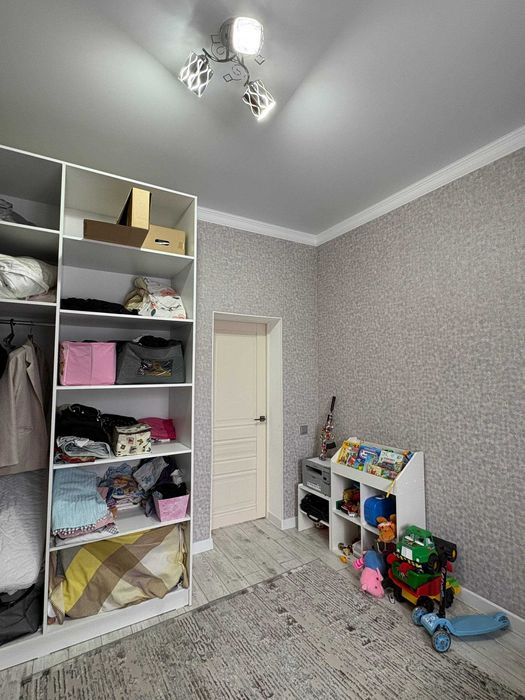 Продам 4комн дом с ремонтом Шанхай