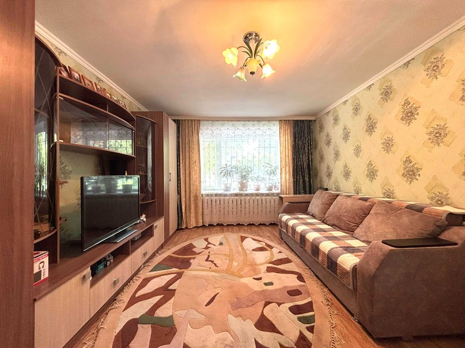 Продам 1 ком. в Михайловке ул.Крылова д.42>