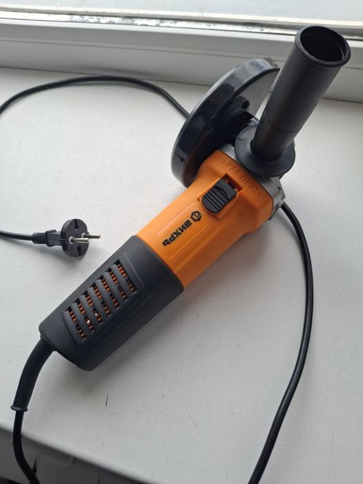 Болгарка  Новая.