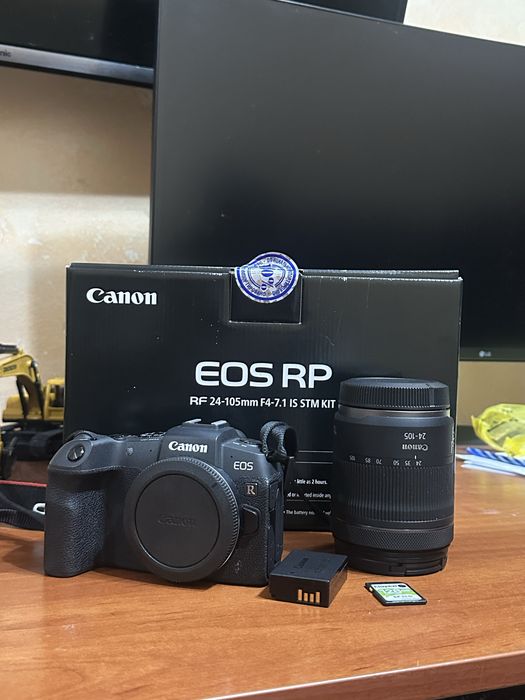 Canon RP kit 24-105