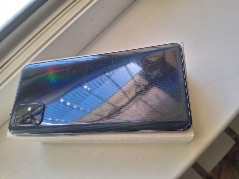 Samsung Galaxy A71 6/128 GB (Karobka bor) (Есть коробка)