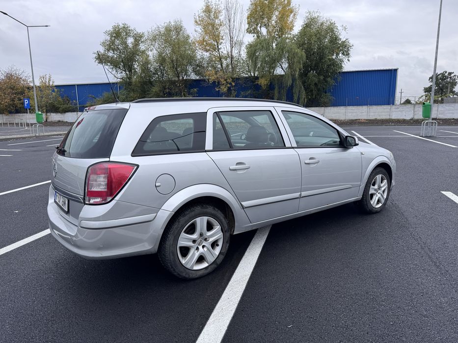 OPEL Astra 2009 — imagine 3