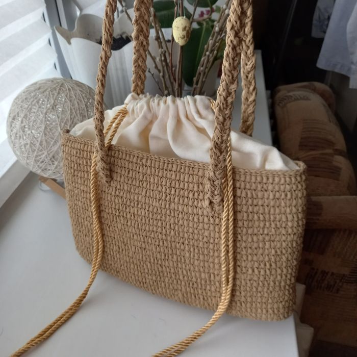 Сумка из рафии с подкладом