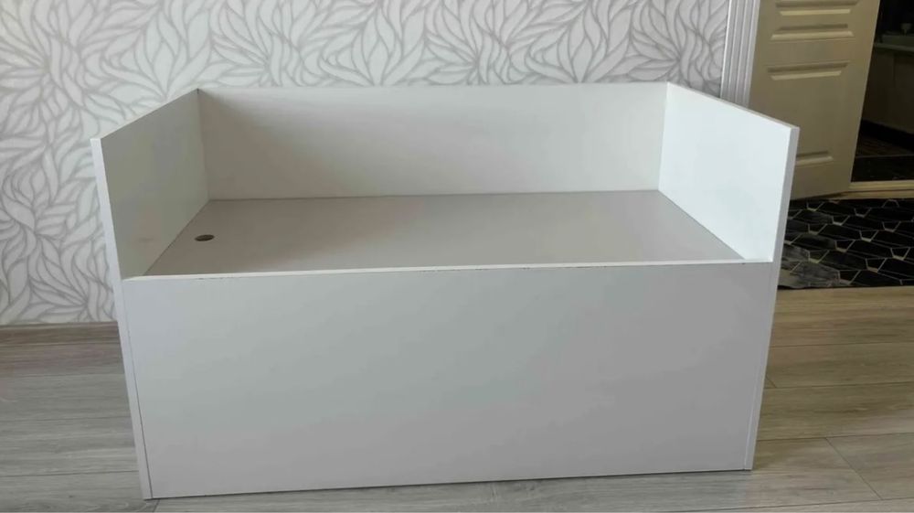 Срочно продам кровать