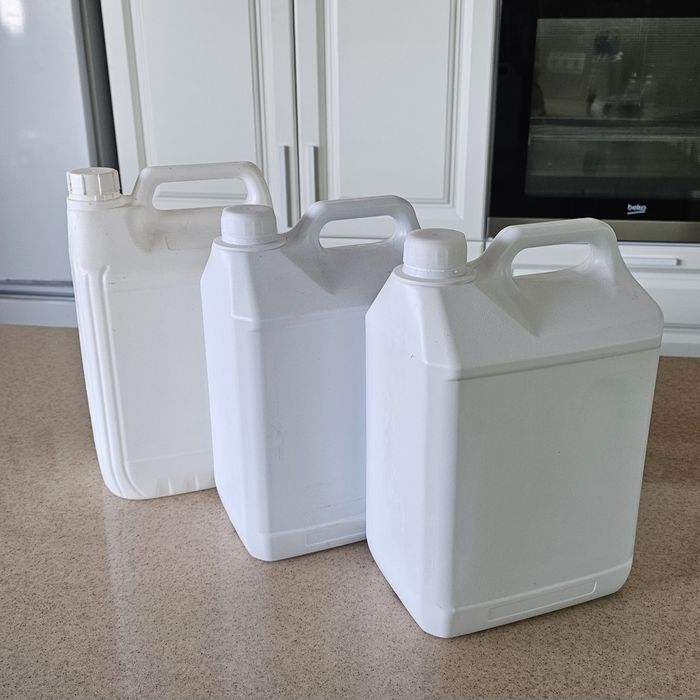 Канистры пластиковые 5л