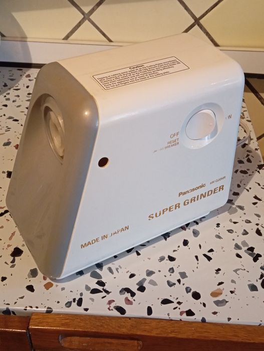 Продается Электрическая. Мясорубка