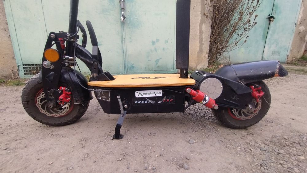 Trotinetă Electrica cu scaun Eflux