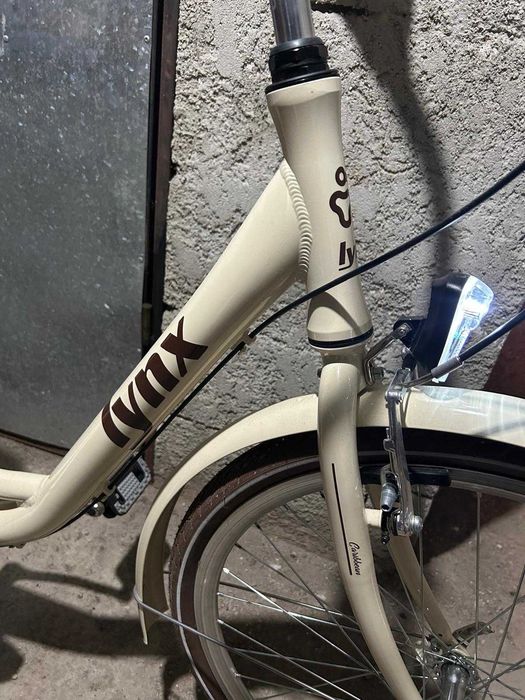 Bicicleta dama noua