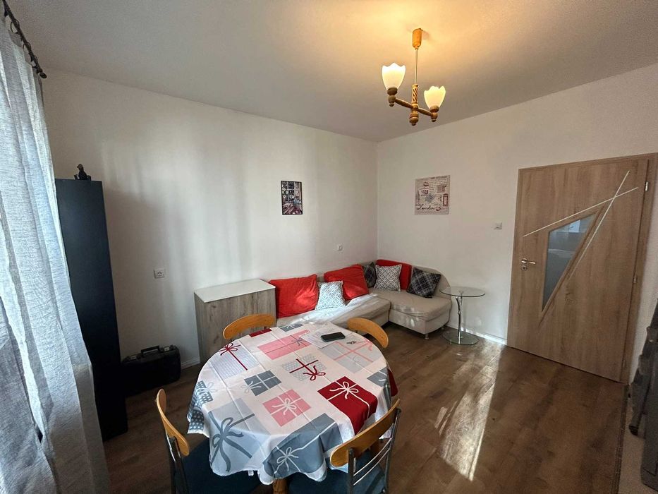 Дава се под наем Двустаен апартамент в София, Лозенец - 72 кв.м за 750 € - Снимка #2