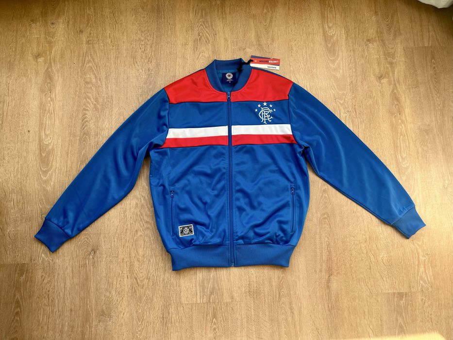 Ново горнище на Rangers F.C.