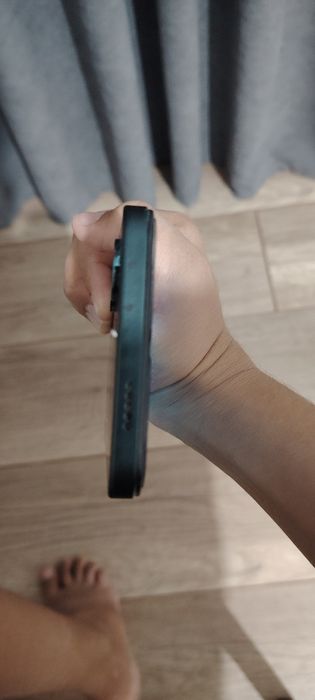 VIVO Y04  обмен есть
