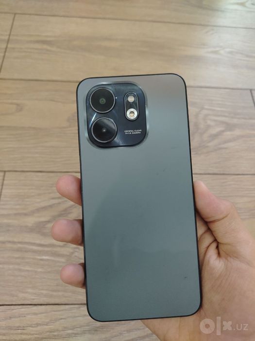 Infinix Smart 9 4/128GB ideal holatda sotiladi