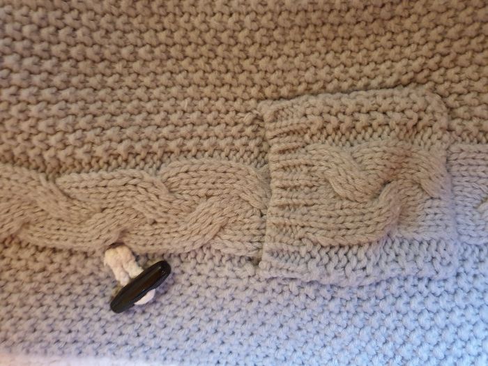 Pulover de iarna cu gluga, marimea 122