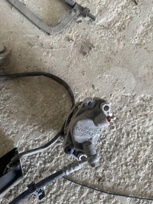 Ceasuri si piese  aprilia scarabeo 150