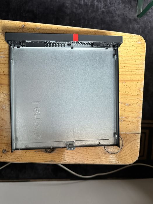 Mini PC Lenovo M910q