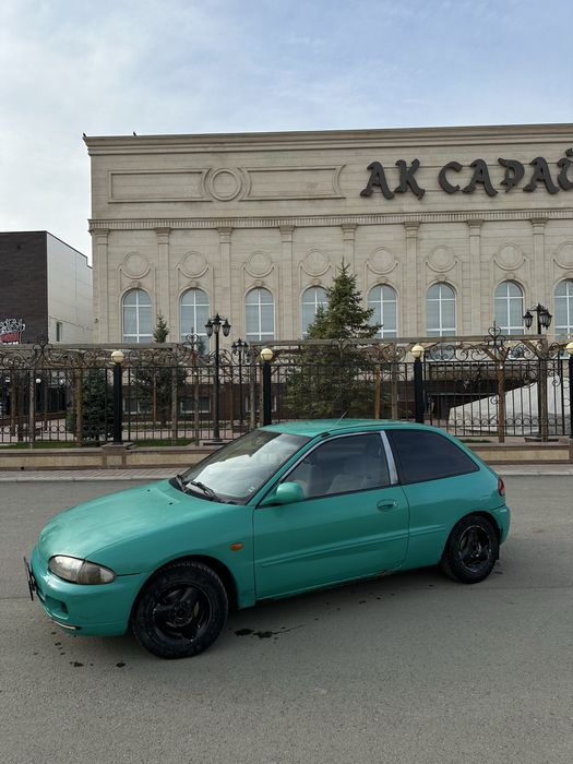 Авто mitsubishi colt