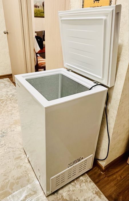 Продам морозильную камеру Hisense 95 литров