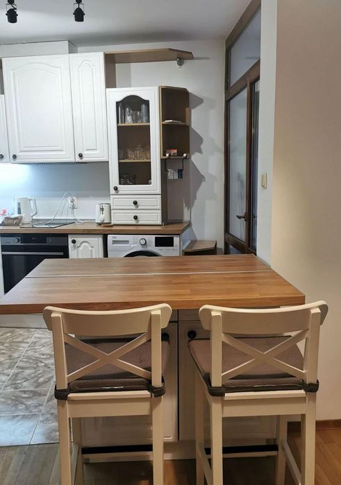 Дава се под наем Тристаен апартамент в Варна, Гръцка махала - 80 кв.м за 750 € - Снимка #4