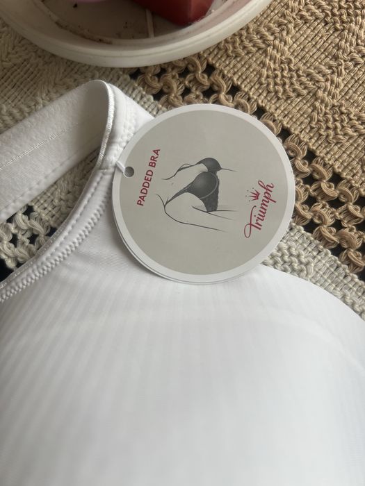 Сутиен Триумф, Triumph, нов с етикет