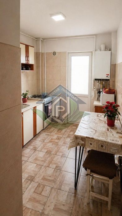 Apartament 3 camere 2 băi, parcare, balcon 12 mp – Astra Calea Bucuresti Brasov
