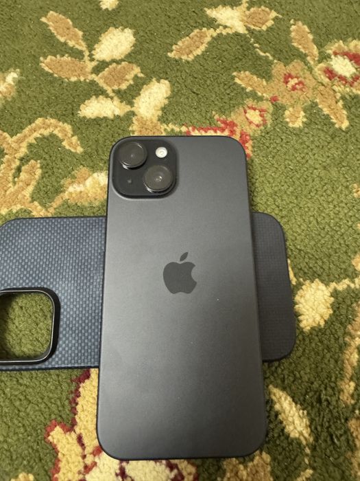 Айфон 15 128 гб акумульятор 89