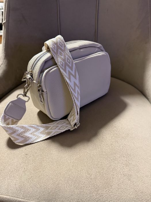 Дамска малка чанта