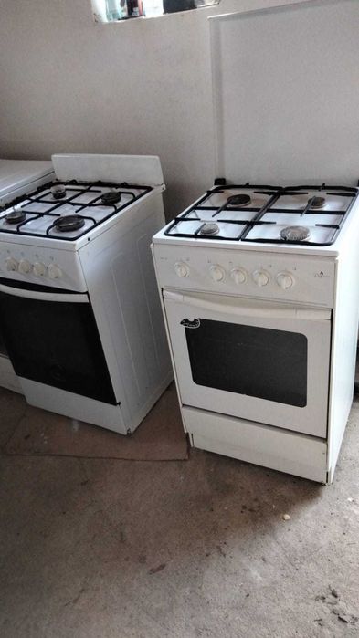 Продам газовые плиты