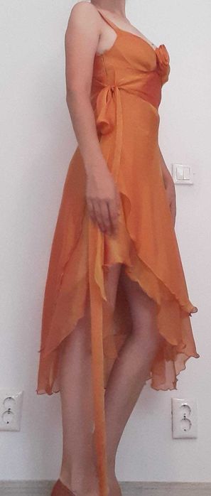 Rochie de ocazie din mătase naturală asimetrică