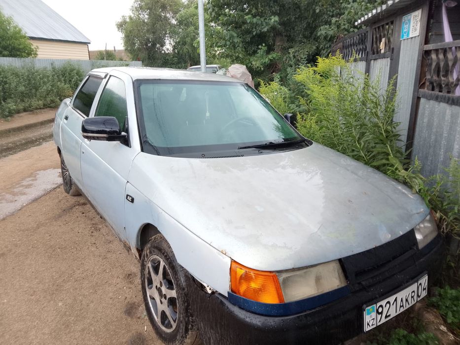 Продам машину ваз 2110
