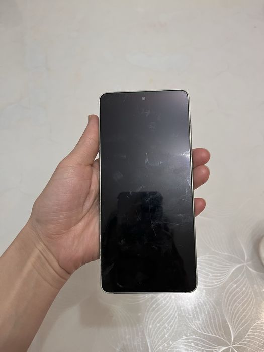 Самсунг А73 продам