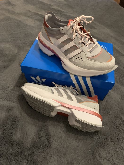 Adidași Adidas Esiod